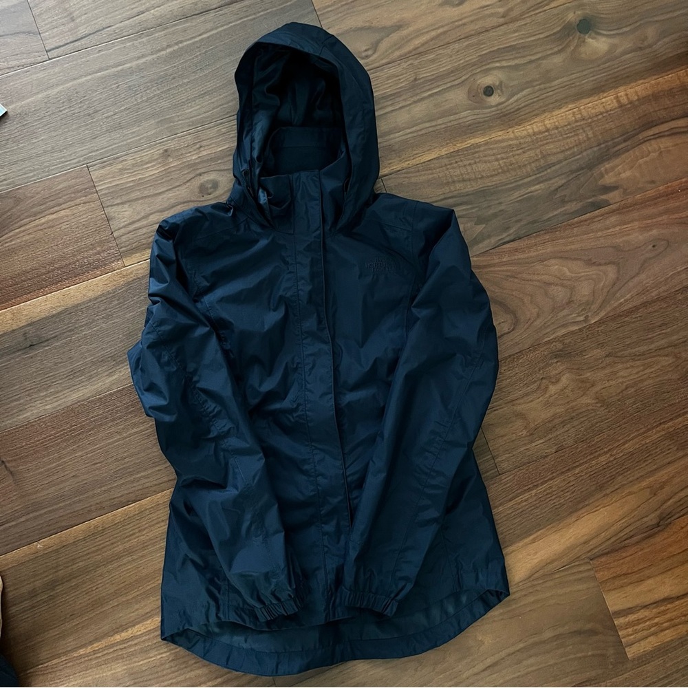 North face windbreaker
